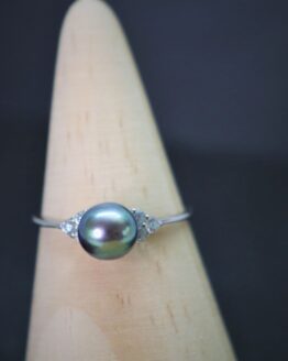 sterling silver pearl ring with stones