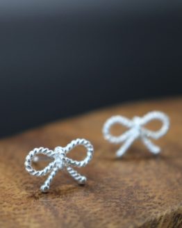 Sterling silver bow earrings